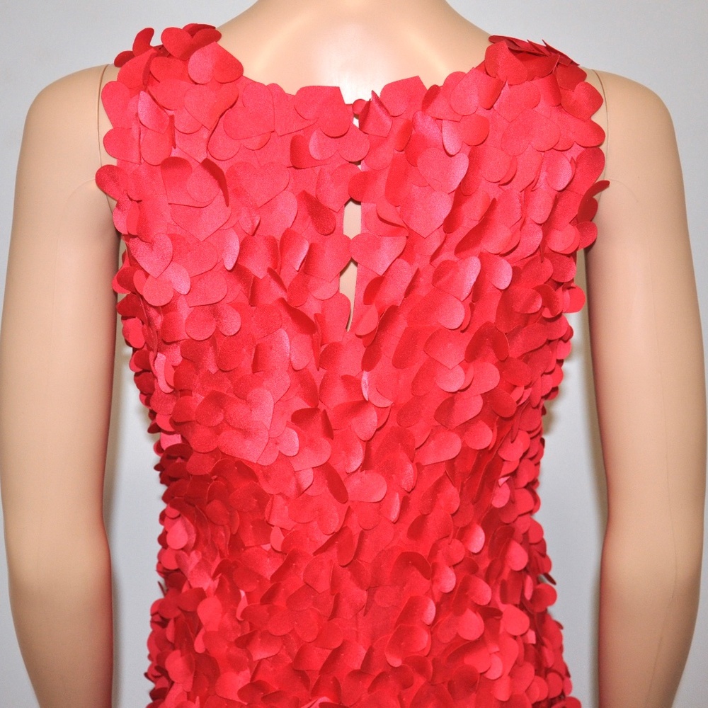 BCBGMaxAzria GORGEOUS! Red 3D Heart Applique Dress!!! - Sz 2 - Picture 14 of 15